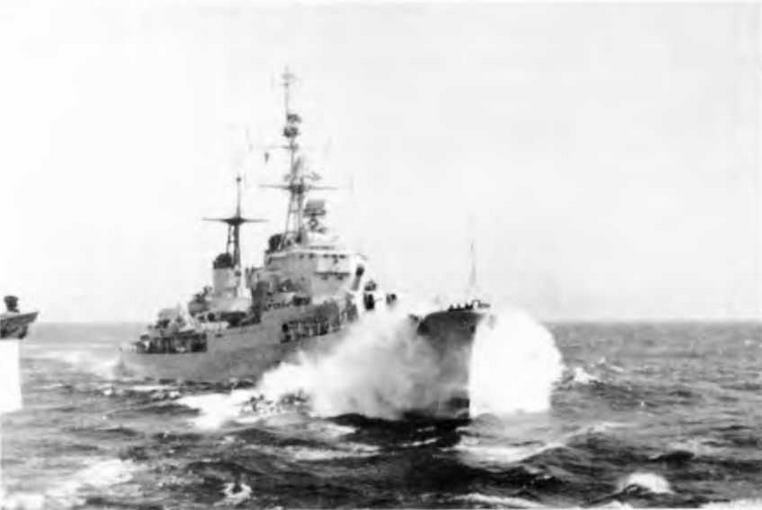 Иллюстрация к книге — Сверхлегкие крейсера. 1930-1975 гг. [img_159.jpg]