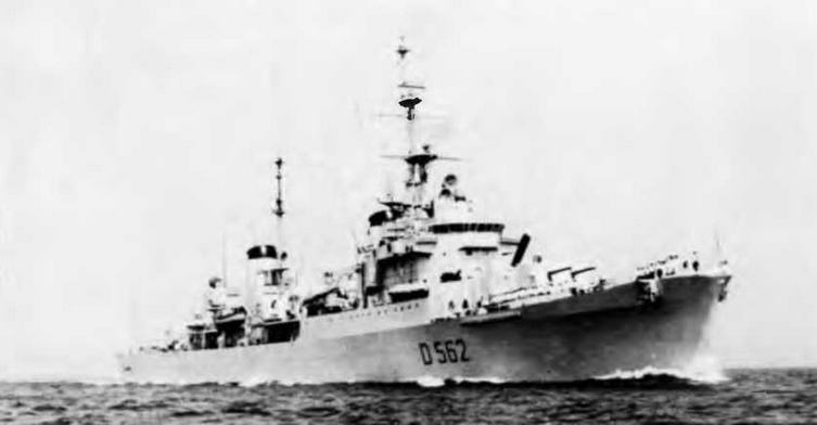 Иллюстрация к книге — Сверхлегкие крейсера. 1930-1975 гг. [img_175.jpg]