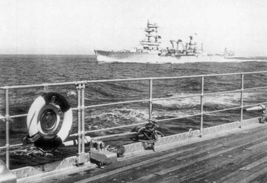 Иллюстрация к книге — Тяжелый крейсер “Алжир&quot; (1930-1942) [pic_86.jpg]