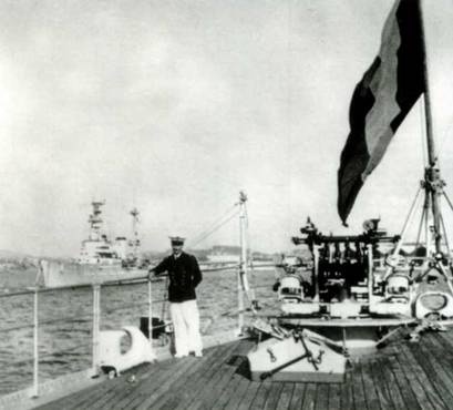 Иллюстрация к книге — Тяжелый крейсер “Алжир&quot; (1930-1942) [pic_91.jpg]