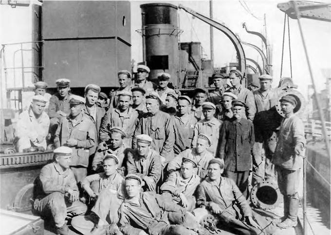 Иллюстрация к книге — Эскадренные миноносцы типа &quot;Новик&quot; в ВМФ СССР [pic_161.jpg]