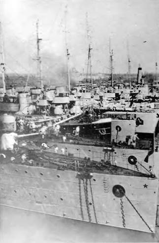 Иллюстрация к книге — Эскадренные миноносцы типа &quot;Новик&quot; в ВМФ СССР [pic_185.jpg]