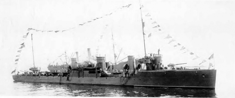 Иллюстрация к книге — Эскадренные миноносцы типа &quot;Новик&quot; в ВМФ СССР [pic_83.jpg]