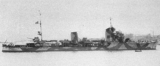 Иллюстрация к книге — Эскадренные миноносцы типа «Навигатори» [pic_116.jpg]