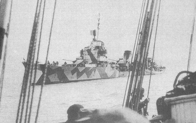 Иллюстрация к книге — Эскадренные миноносцы типа «Навигатори» [pic_118.jpg]