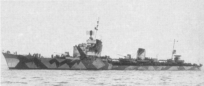 Иллюстрация к книге — Эскадренные миноносцы типа «Навигатори» [pic_122.jpg]