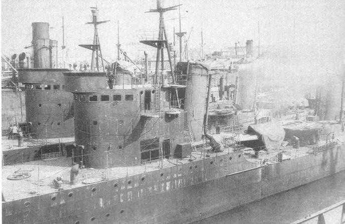 Иллюстрация к книге — Эскадренные миноносцы типа «Навигатори» [pic_73.jpg]