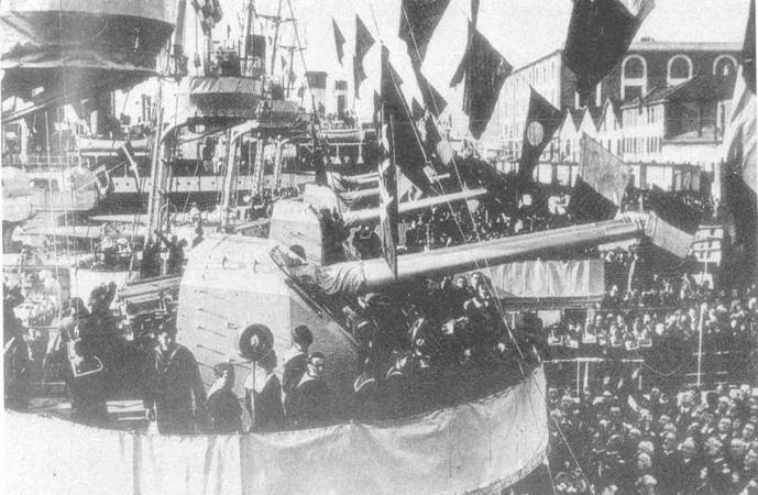 Иллюстрация к книге — Эскадренные миноносцы типа «Навигатори» [pic_79.jpg]