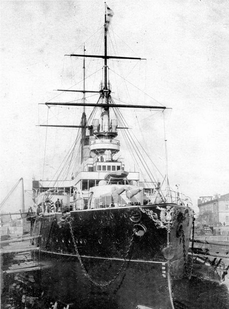 Иллюстрация к книге — Эскадренный броненосец “Ростислав”. (1893-1920 гг.) [pic_35.jpg]