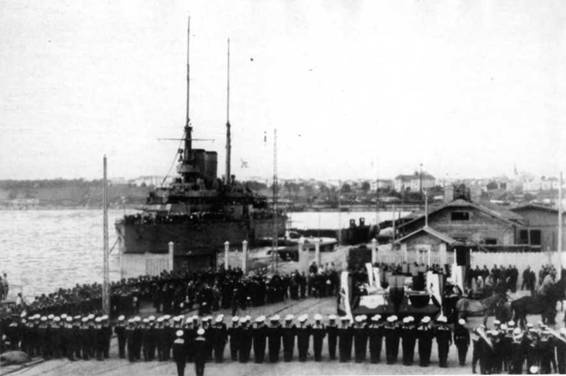 Иллюстрация к книге — Эскадренный броненосец “Ростислав”. (1893-1920 гг.) [pic_48.jpg]