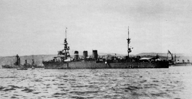 Иллюстрация к книге — Легкие крейсера Японии. 1917-1945 гг. [img_271.jpg]