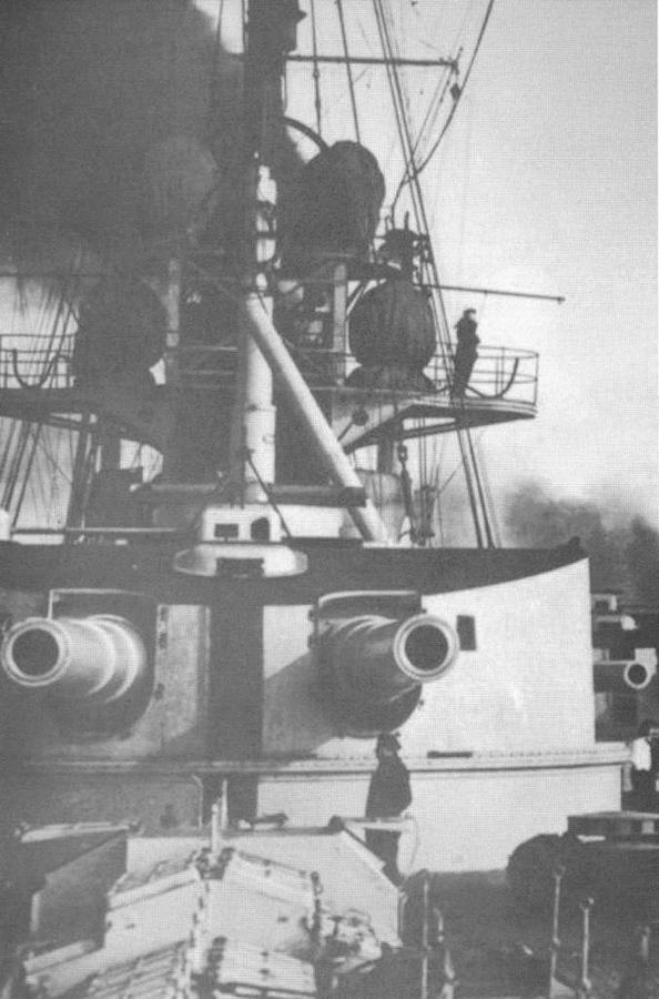 Иллюстрация к книге — Линейные корабли “Гельголанд”, “Остфрисланд”, &quot;Ольденбург&quot; и &quot;Тюринген&quot; . 1907-1921 гг. [pic_145.jpg]