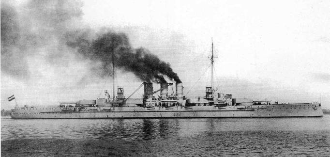 Иллюстрация к книге — Линейные корабли “Гельголанд”, “Остфрисланд”, &quot;Ольденбург&quot; и &quot;Тюринген&quot; . 1907-1921 гг. [pic_36.jpg]