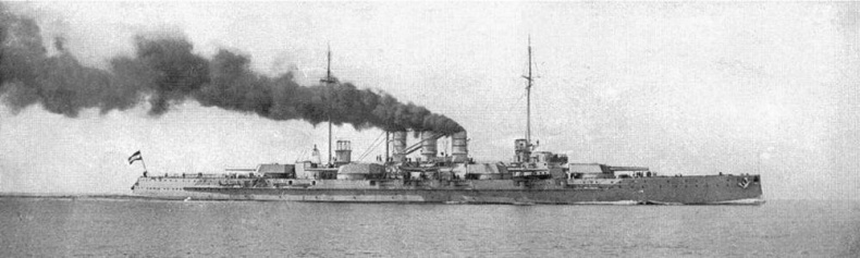 Иллюстрация к книге — Линейные корабли “Гельголанд”, “Остфрисланд”, &quot;Ольденбург&quot; и &quot;Тюринген&quot; . 1907-1921 гг. [pic_40.jpg]