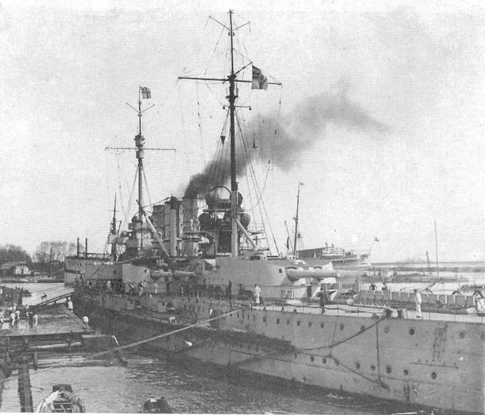 Иллюстрация к книге — Линейные корабли “Гельголанд”, “Остфрисланд”, &quot;Ольденбург&quot; и &quot;Тюринген&quot; . 1907-1921 гг. [pic_56.jpg]