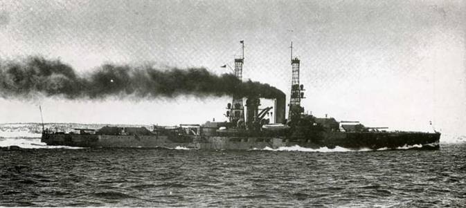 Иллюстрация к книге — Линейные корабли Соединенных Штатов Америки. Часть I. Линкоры типов “South Carolina”, “Delaware”, “Florida” и “Wyoming”. [pic_127.jpg]