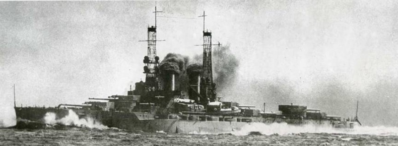 Иллюстрация к книге — Линейные корабли Соединенных Штатов Америки. Часть I. Линкоры типов “South Carolina”, “Delaware”, “Florida” и “Wyoming”. [pic_150.jpg]