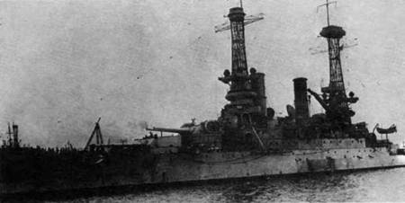 Иллюстрация к книге — Линейные корабли Соединенных Штатов Америки. Часть I. Линкоры типов “South Carolina”, “Delaware”, “Florida” и “Wyoming”. [pic_34.jpg]