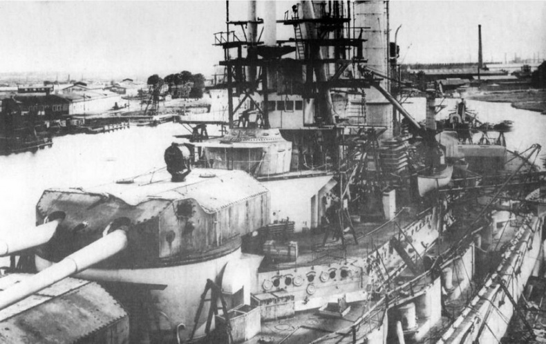 Иллюстрация к книге — Линейные корабли типа &quot;Баерн&quot;. Последние дредноуты империи кайзера Вильгельма II. [img_71.jpg]