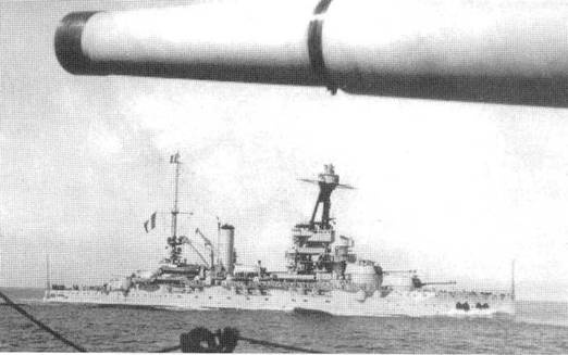 Иллюстрация к книге — Линейные корабли типа “Бретань” (1912-1953) [pic_111.jpg]