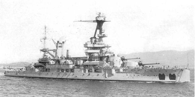 Иллюстрация к книге — Линейные корабли типа “Бретань” (1912-1953) [pic_133.jpg]