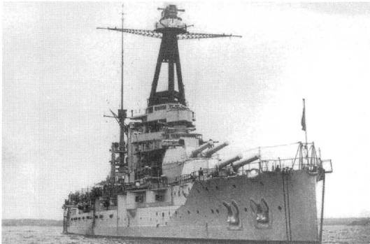 Иллюстрация к книге — Линейные корабли типа “Бретань” (1912-1953) [pic_93.jpg]