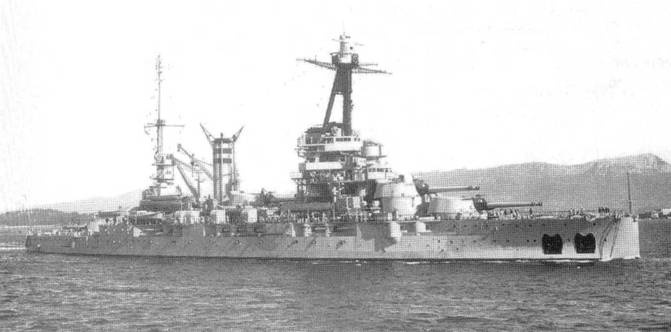 Иллюстрация к книге — Линейные корабли типа “Бретань” (1912-1953) [pic_96.jpg]