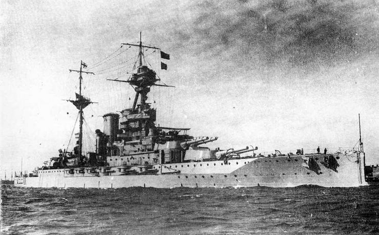 Иллюстрация к книге — Линейные корабли типа “Куин Элизабет” [img_116.jpg]