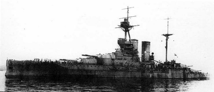 Иллюстрация к книге — Линейные корабли типа “Куин Элизабет” [img_120.jpg]