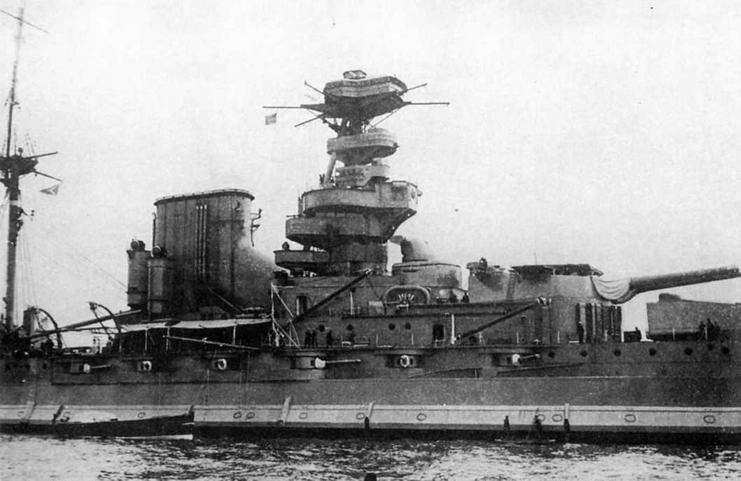 Иллюстрация к книге — Линейные корабли типа “Куин Элизабет” [img_147.jpg]