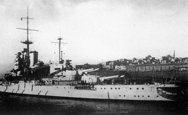 Иллюстрация к книге — Линейные корабли типа “Куин Элизабет” [img_148.jpg]