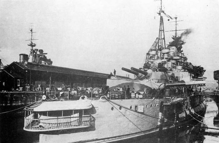 Иллюстрация к книге — Линейные корабли типа “Куин Элизабет” [img_161.jpg]