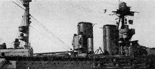 Иллюстрация к книге — Линейные корабли типа “Куин Элизабет” [img_46.jpg]