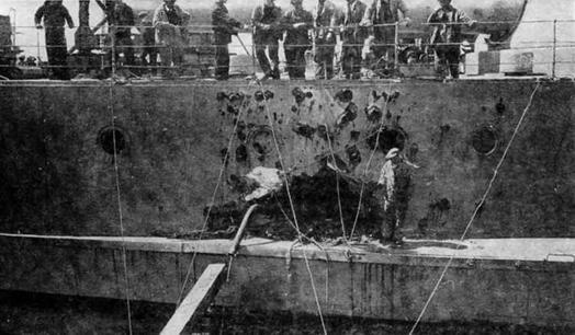 Иллюстрация к книге — Линейные корабли типа “Куин Элизабет” [img_90.jpg]