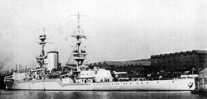 Иллюстрация к книге — Линейные крейсера Англии. Часть IV. 1915-1945 гг. [pic_114.jpg]