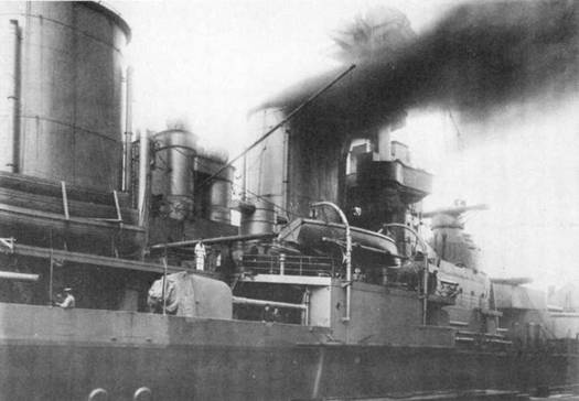 Иллюстрация к книге — Линейные крейсера Англии. Часть IV. 1915-1945 гг. [pic_122.jpg]