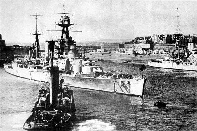 Иллюстрация к книге — Линейные крейсера Англии. Часть IV. 1915-1945 гг. [pic_142.jpg]