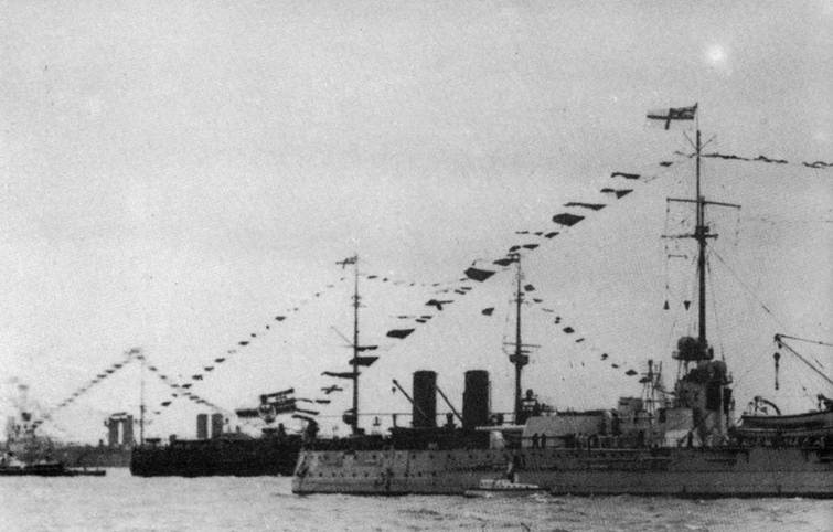 Иллюстрация к книге — Линейные крейсера Германии [pic_117.jpg]