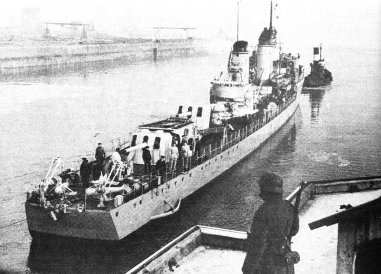 Иллюстрация к книге — Миноносцы и эскортные корабли Германии. 1927-1945 гг. [pic_130.jpg]