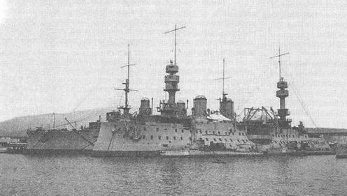 Иллюстрация к книге — Образцовые броненосцы Франции. Часть I. “Жорегибери”. 1891-1934 гг. [img_70.jpg]