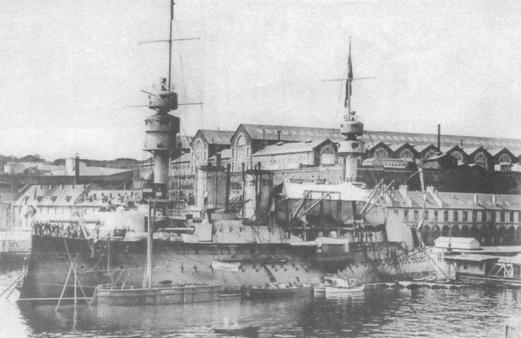 Иллюстрация к книге — Образцовые броненосцы Франции. Часть I. “Жорегибери”. 1891-1934 гг. [img_89.jpg]