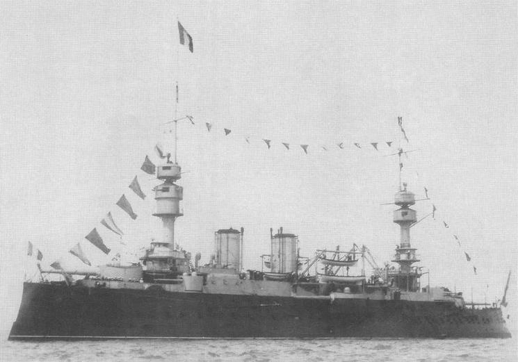 Иллюстрация к книге — Образцовые броненосцы Франции. Часть I. “Жорегибери”. 1891-1934 гг. [img_93.jpg]