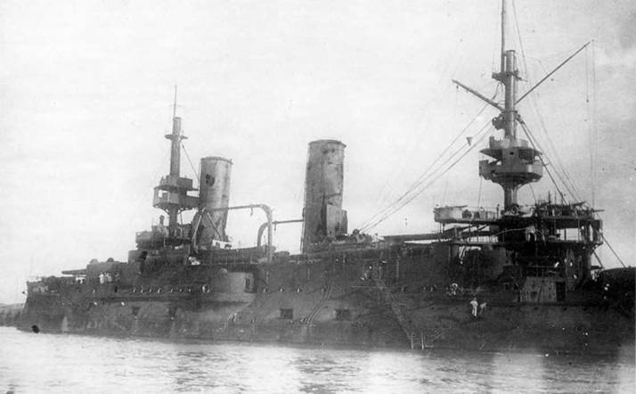 Иллюстрация к книге — “Цесаревич” Часть I. Эскадренный броненосец. 1899-1906 гг. [pic_81.jpg]