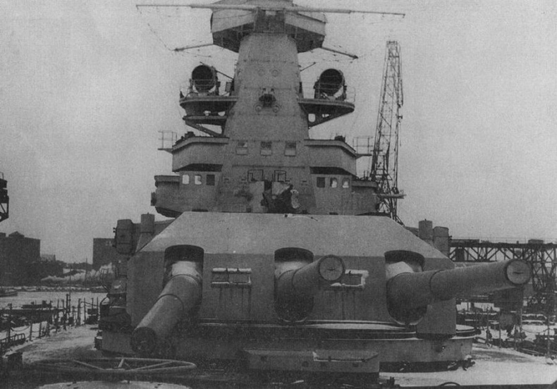 Иллюстрация к книге — Броненосные корабли типа “Дойчланд” [pic_12.jpg]