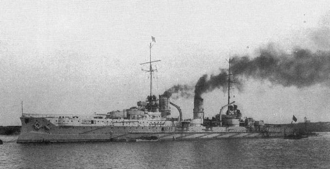 Иллюстрация к книге — Броненосные крейсера “Шарнхорст”, “Гнейзенау” и “Блюхер” (1905-1914) [pic_105.jpg]