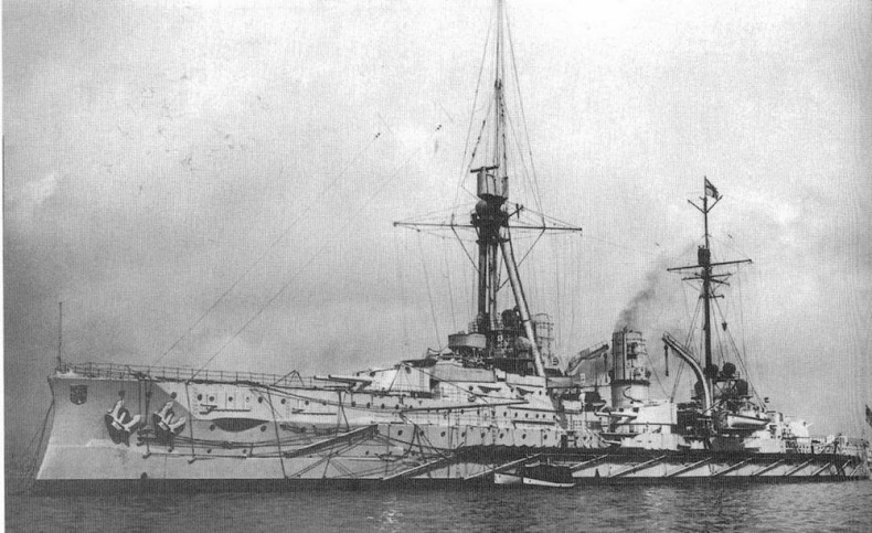 Иллюстрация к книге — Броненосные крейсера “Шарнхорст”, “Гнейзенау” и “Блюхер” (1905-1914) [pic_113.jpg]