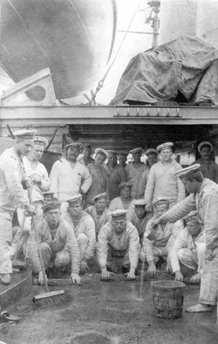 Иллюстрация к книге — Броненосные крейсера типа “Адмирал Макаров”. 1906-1925 гг. [pic_77.jpg]