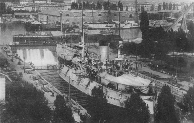 Иллюстрация к книге — Броненосный крейсер “Адмирал Нахимов” [pic_70.jpg]