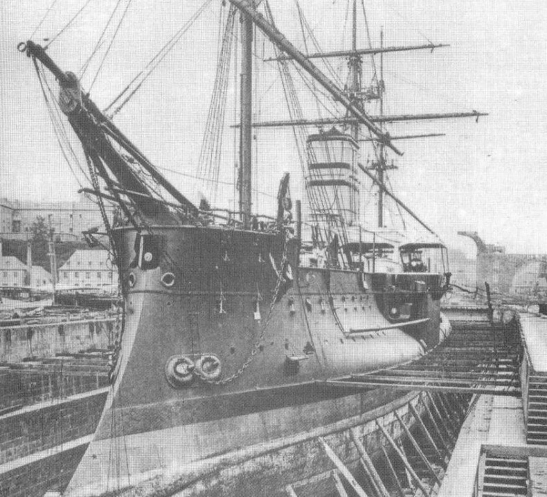 Иллюстрация к книге — Броненосцы типа “Редутабль&quot; (1871-1921) [img_58.jpg]