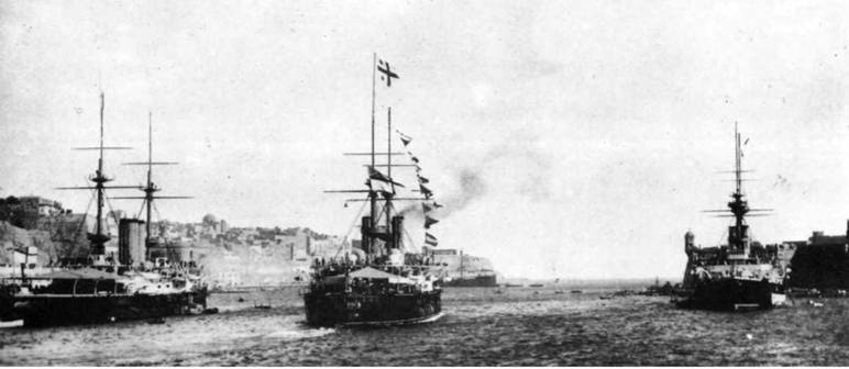 Иллюстрация к книге — Броненосцы типа «Роял Соверен» [pic_19.jpg]